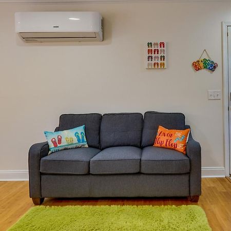 Gulf Breeze Vacation Rental For 2 With Pool Access! ภายนอก รูปภาพ