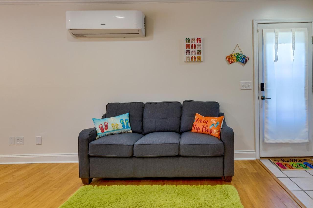Gulf Breeze Vacation Rental For 2 With Pool Access! ภายนอก รูปภาพ